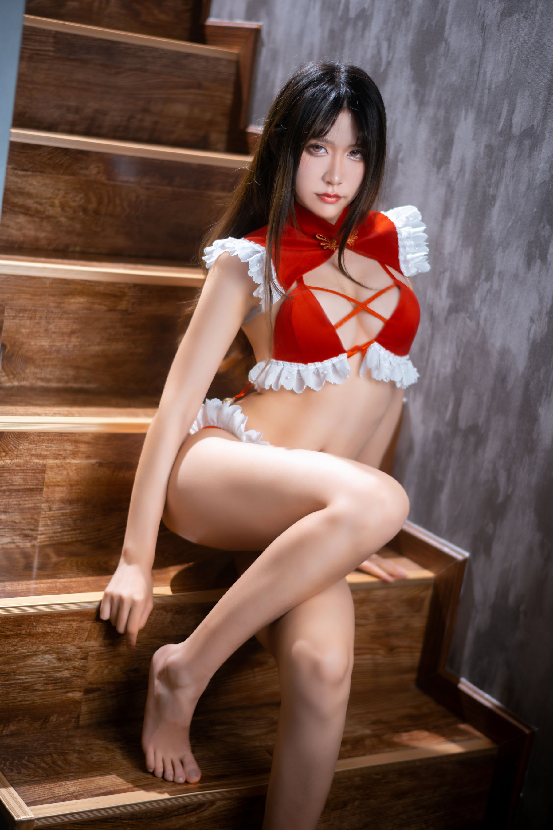 [网红COSER] 动漫博主阮邑_Fairy – 大象 红色 套图